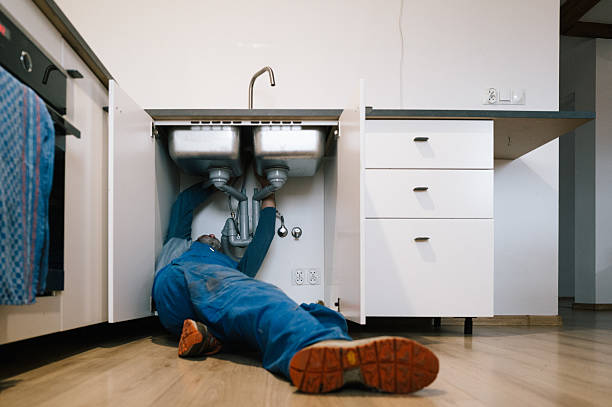 Professional Drain Cleaning technician working in Mount Vernon, IA